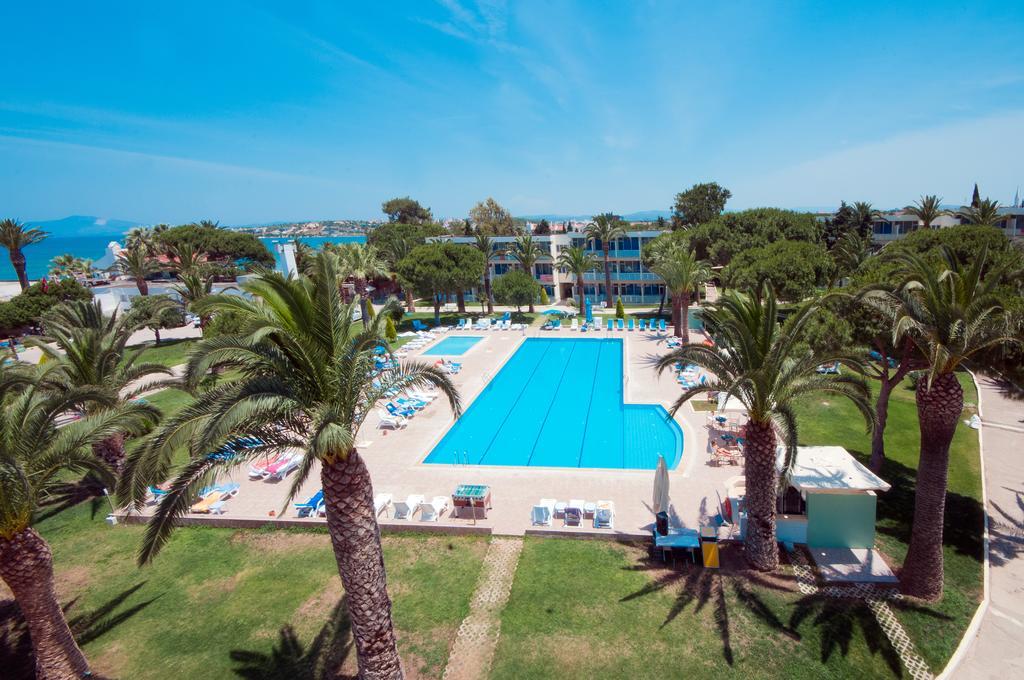 A 11 Hotel Çeşme Exteriér fotografie