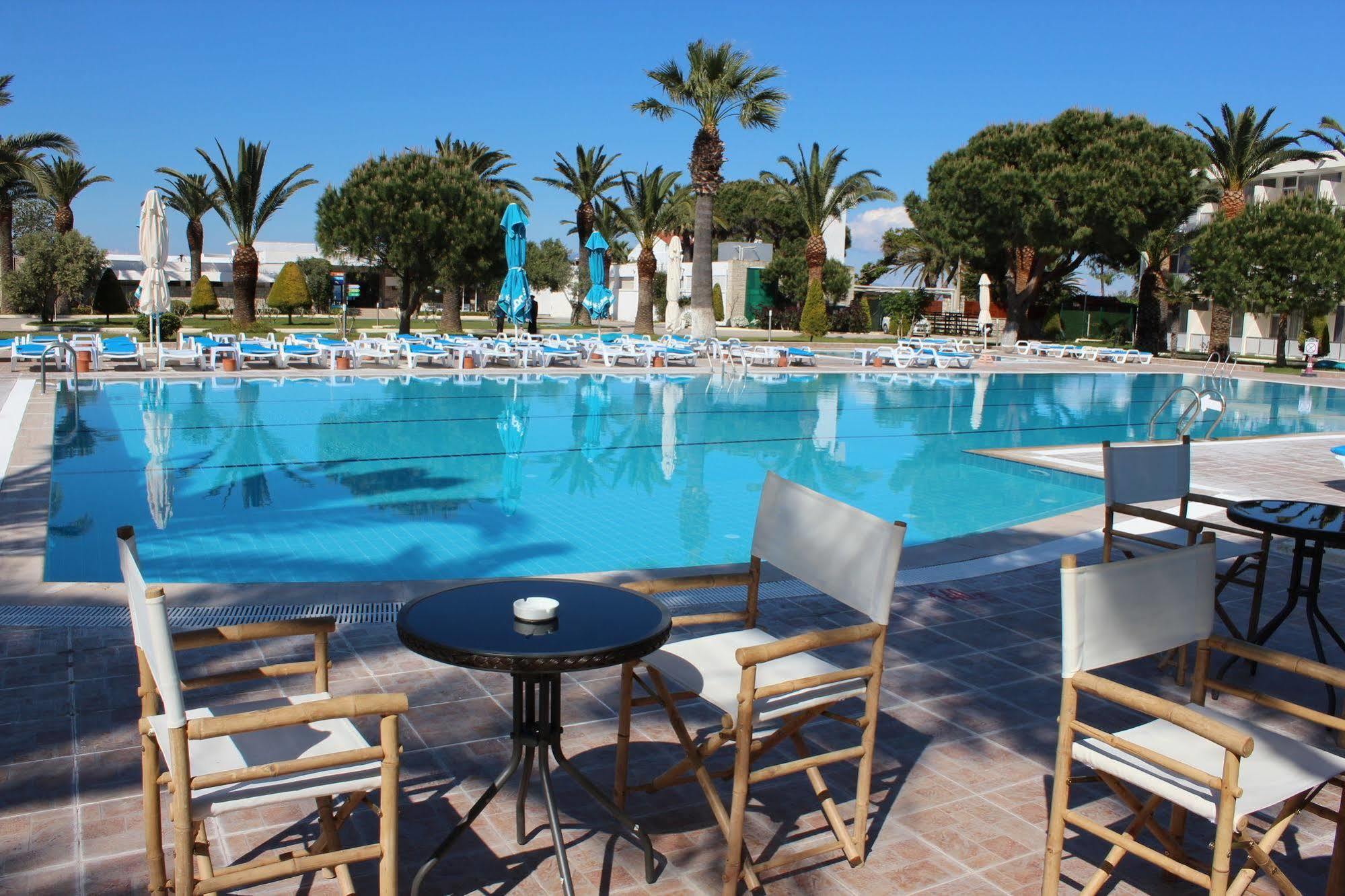A 11 Hotel Çeşme Exteriér fotografie