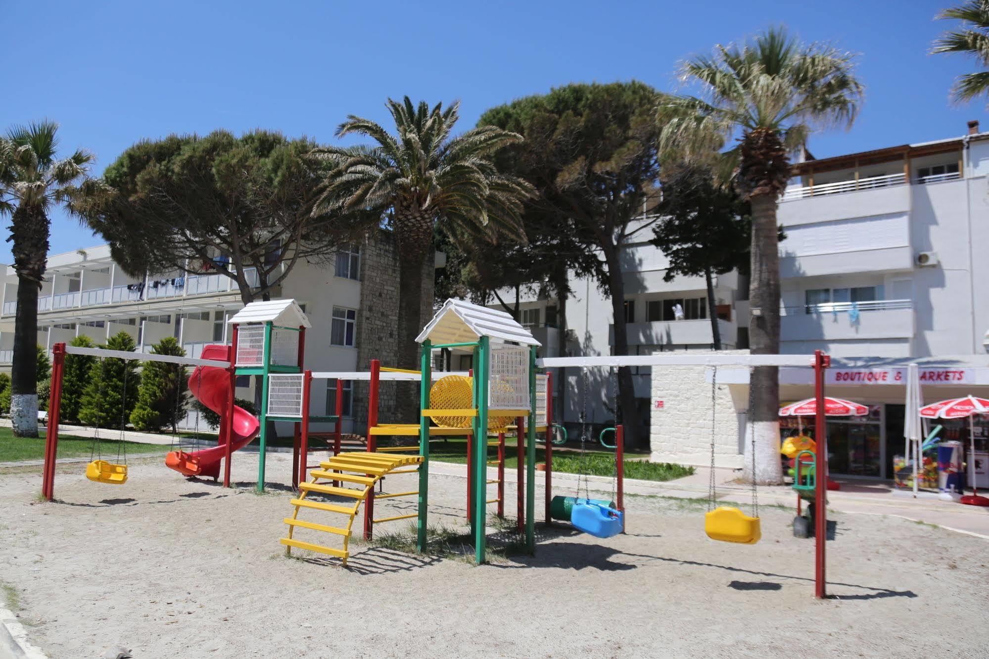 A 11 Hotel Çeşme Exteriér fotografie